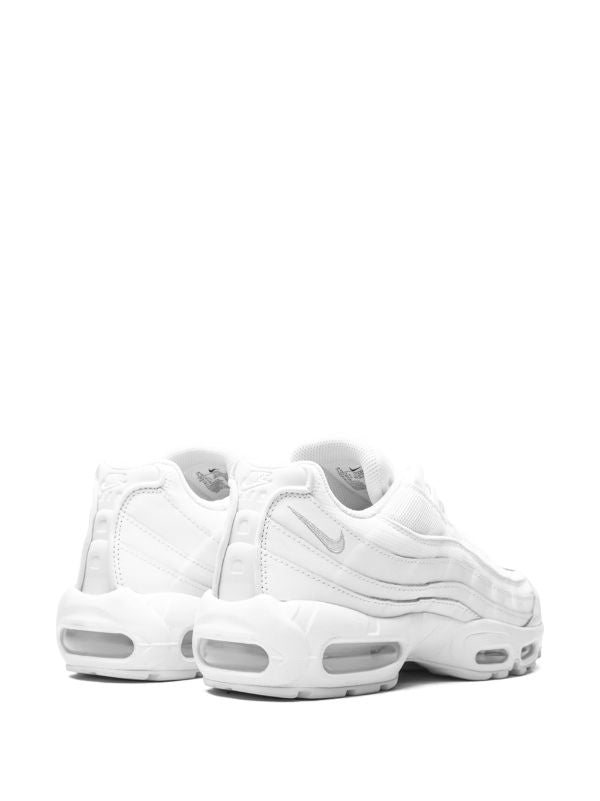 All-White Air Max‑Style Sneaker